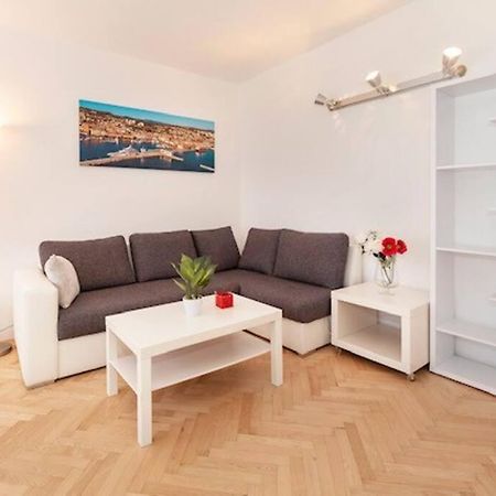 Sea City View W/ 2Bd 1Bt Free Street Parking Rijeka Exterior foto