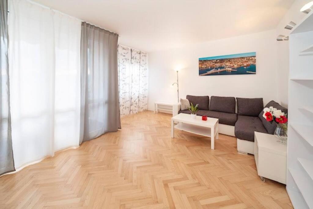 Sea City View W/ 2Bd 1Bt Free Street Parking Rijeka Exterior foto